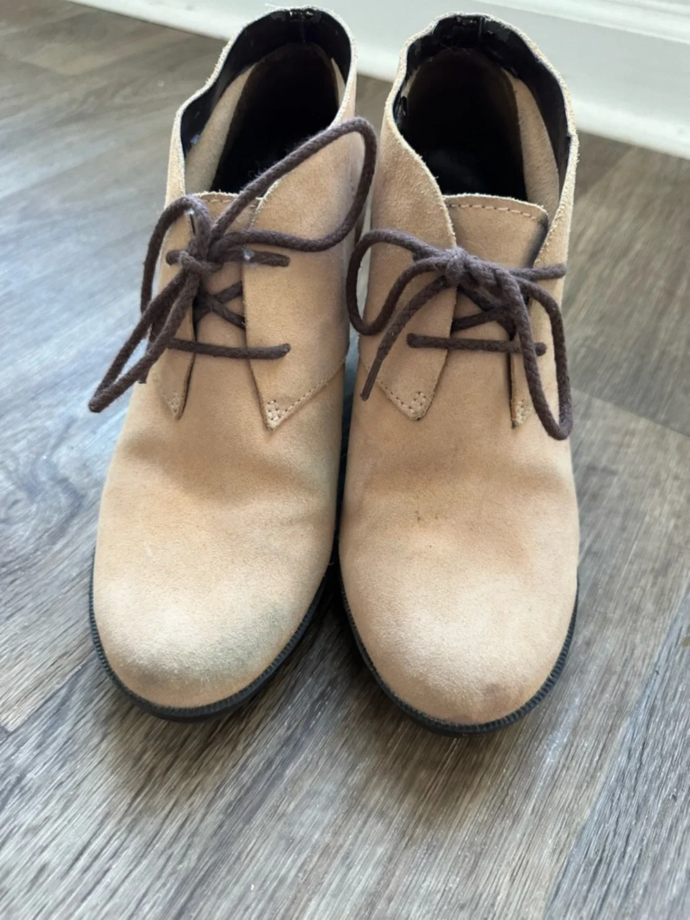 Cole Haan‎ Beige Suede Chukka Wedge Bootie Size 8.5
